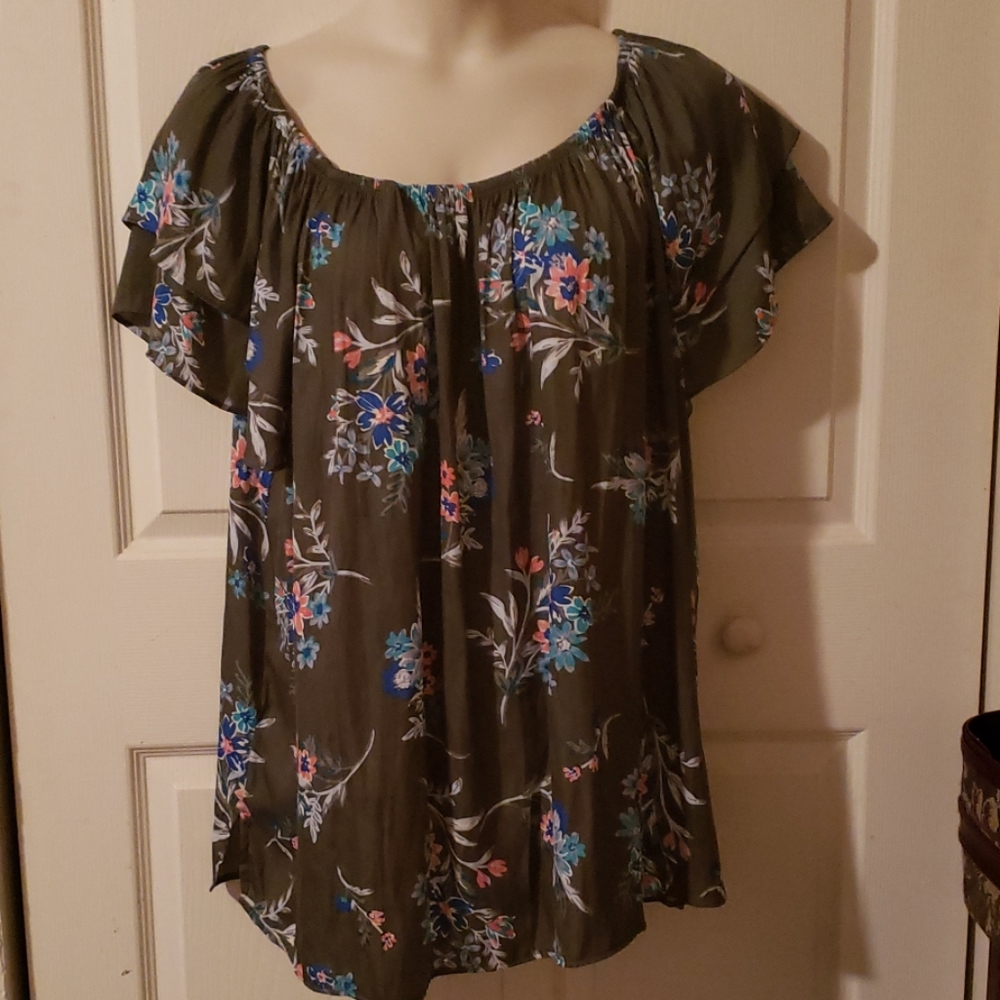 💐 Silky peasant blouse